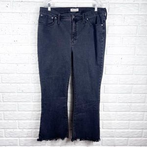 MADEWELL Cali-Demi Boot Faded Black raw hem ankle jeans size 33